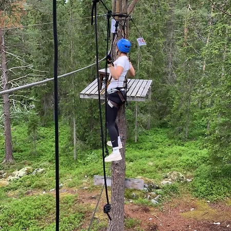 Charming Mountain Retreat Near Trails And Center *