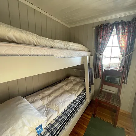 Holiday home Charming Mountain Retreat Near Trails And Center *