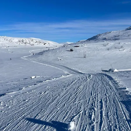 Charming Mountain Retreat Near Trails And Center *