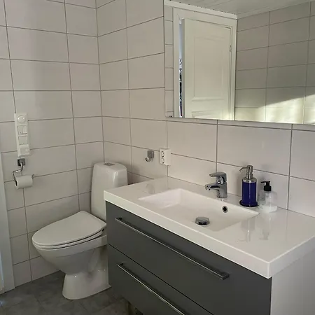 Charming Mountain Retreat Near Trails And Center 펜션