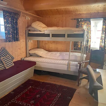 Charming Mountain Retreat Near Trails And Center Σπίτι διακοπών