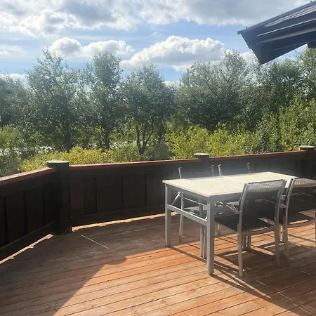 Charming Mountain Retreat Near Trails And Center Feriehus Beitostolen