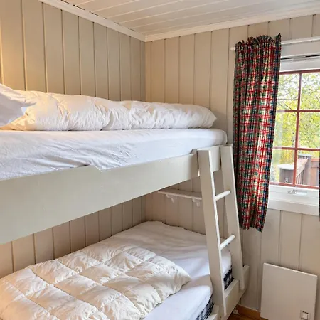 Feriehus Charming Mountain Retreat Near Trails And Center Beitostolen